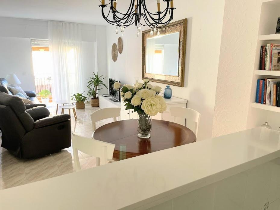 Centrico Apartamento Vara De Rey มูร์เซีย ภายนอก รูปภาพ
